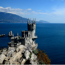 Ямал построит детский лагерь на берегу Чёрного моря в Крыму